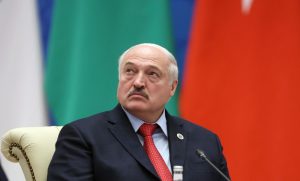 Lukaşenko: Barış istiyorsan, savaşa hazır ol