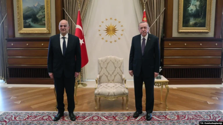 Yunanistan’dan Türkiye’nin Füze Tehdidine Tepki: “Kuzey Kore Tavırlarının NATO’da Yeri Olamaz”