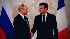 Macron’un Rusya’ya Güvenlik Taahhüdü Ne Anlama Geliyor?
