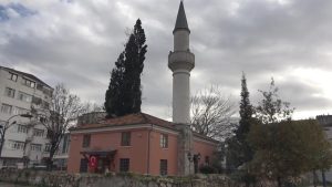 1524 yılında yapıldı… Kocaeli’deki tarihi cami yıllara meydan okuyor!