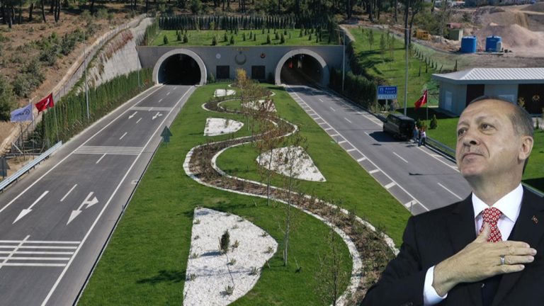 AK Parti’nin 21 yılda kalkınma ve kamu yatırımları…