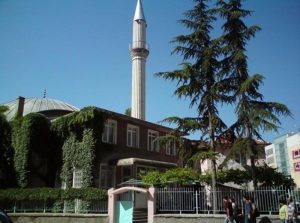 CHP’li belediye Eskişehir’de cami yıkıyor!