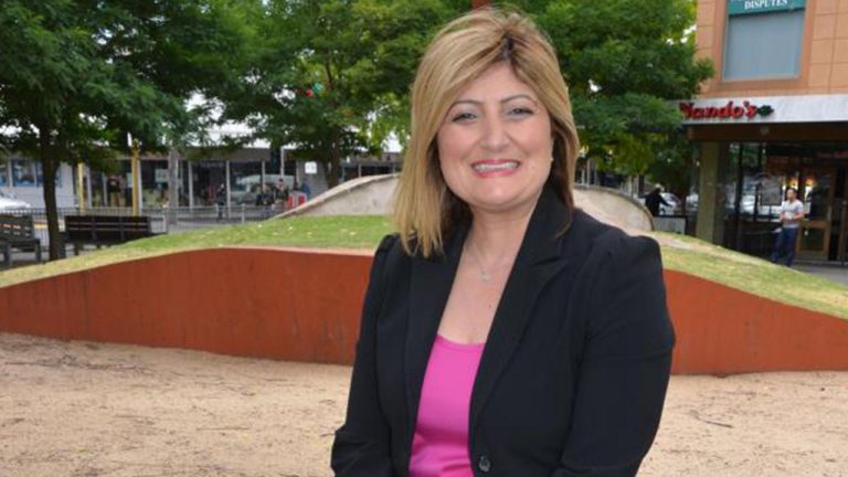 Avustralya’da kabineye ilk kez Türk kökenli bakan getirildi