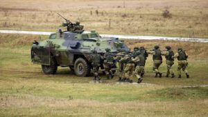 Sırbistan, Kosova’yla gerginliğin artması sonrası ordusunu teyakkuza geçirdi…