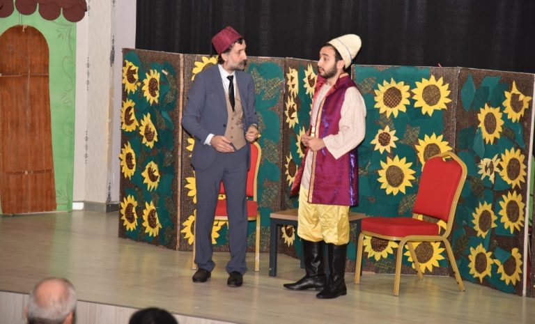 Kocaeli Kartepe Belediyesi’nde iki gösteri birden…