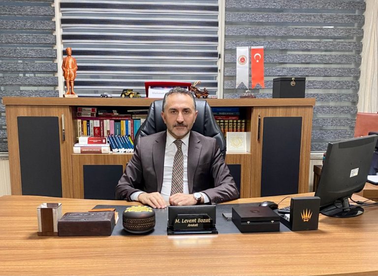 Başarılı Siyasetçi Mehmet Levent Bozat Milletvekili Aday Adayı!