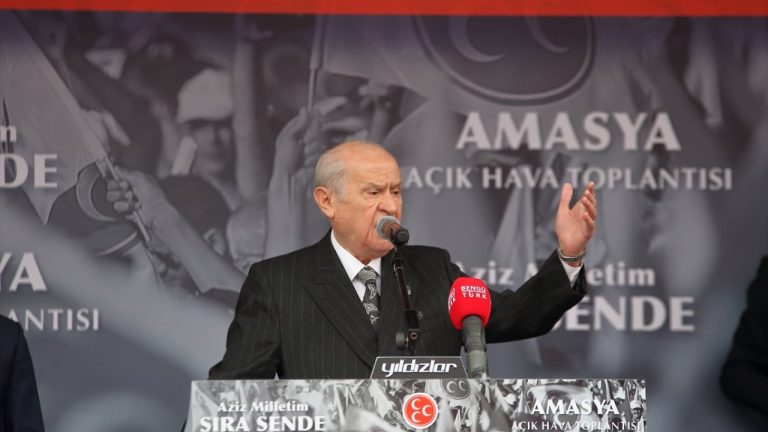 Milliyetçi Hareket Partisi Genel Başkanı Bahçeli, “Kılıçdaroğlu Türkiye’nin karşısındaki mihraktır”…