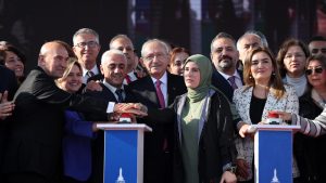 CHP Genel Başkanı Kemal Kılıçdaroğlu, İzmir’de Orhan Kemal İlkokulu’nun Temel Atma Törenine Katıldı