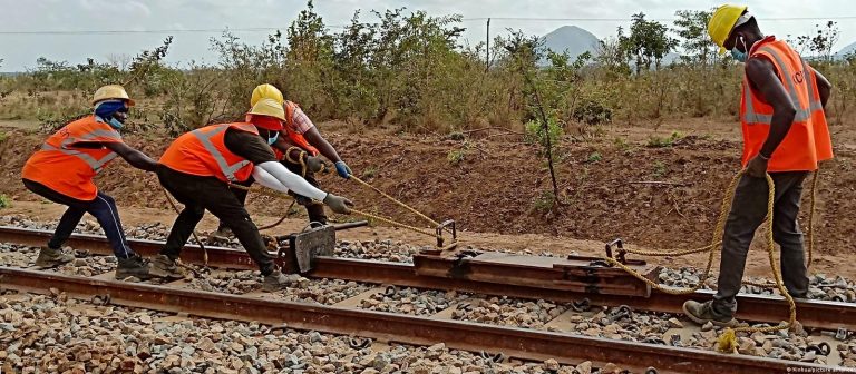 Afrika: Türkiye demiryolu inşasında Çin’in yerini alıyor
