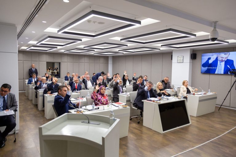 Resmi İlan ve Reklam Yönetmeliği Kabul Edildi…