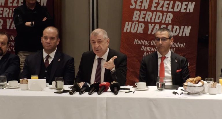 Zafer Partisi Genel Başkanı Ümit Özdağ, İstanbul’da gazetecilerle bir araya geldi…