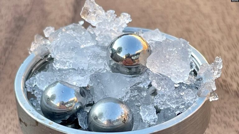 Yeni Bir Buz Türü Keşfedildi