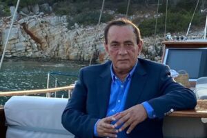 Alaattin Çakıcı’dan iktidarı istifaya davet eden Beşiktaş ve Fenerbahçe taraftarlarına sert sözler