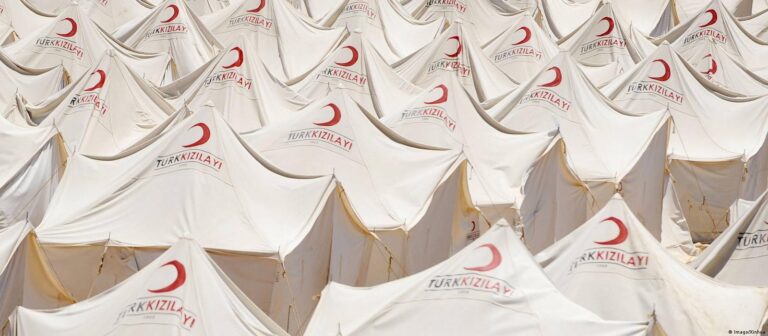 Kızılay: Holding mi? Yardım kuruluşu mu?