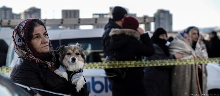 Sosyal medya depremzedeler için yardım platformu oldu