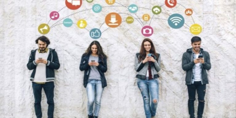 Halk kendinden olanı bilir!