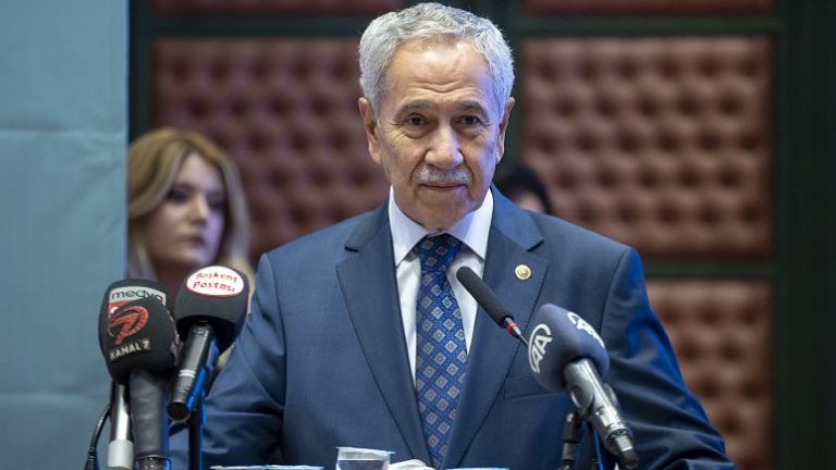 Eski TBMM Başkanı Arınç ‘seçim ertelensin’ diyerek 3 seçenek sundu