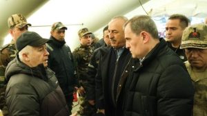 Azerbaycan Dışişleri Bakanı Bayramov, Çavuşoğlu ile deprem bölgesine gitti