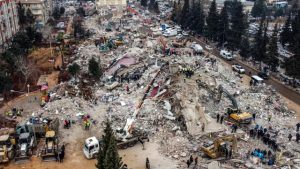 Depremde 24 bin 921 binada yıkım ve ağır hasar belirlendi