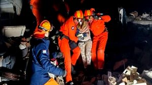 Türkiye’yi karalamak için, Hollanda yardım ekibinin başarılı çalışmalarına gölge düşürmeye çalışanların gayreti fiyasko ile sonuçlandı