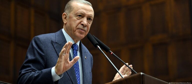 Erdoğan: Oturdular, konuştular, dağıldılar