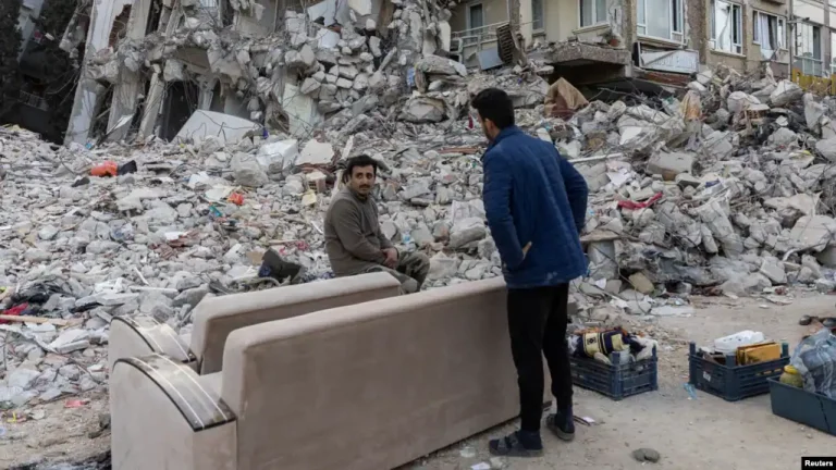 Depremzedeler Ankara’da Kiralık Ev Arayışında