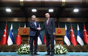 Cumhurbaşkanı Erdoğan: Finlandiya’nın NATO’ya katılım protokolünün Meclisimizdeki onay sürecini başlatmaya karar verdik
