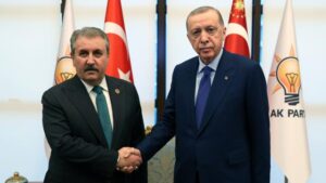 Cumhurbaşkanı Erdoğan, BBP Genel Başkanı Destici’yi kabul etti