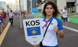 Kosovalı boksör Donjeta Sadiku, Hindistan’daki Dünya Şampiyonası’na katılamıyor