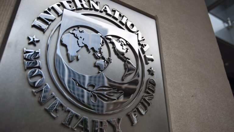 IMF ile Ukrayna Arasında 15 Milyar Dolarlık Anlaşma