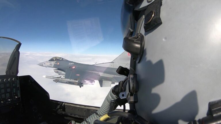 NATO’nun Karadeniz’deki gözü: Tunç Filo, devasa hava sahasını nasıl koruyor?