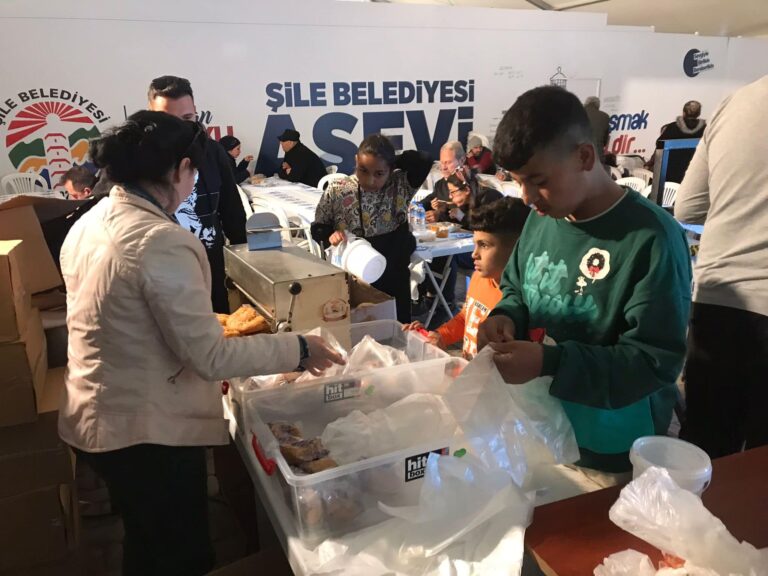 İstanbul Şile Belediyesi gönüllere dokunuyor!