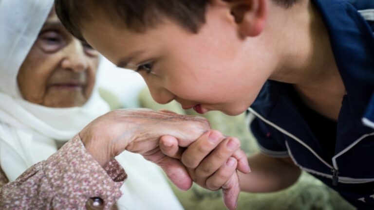 Prof. Dr. Nevzat Tarhan : “Bayramlar, empati fakirliğinin ilacıdır”