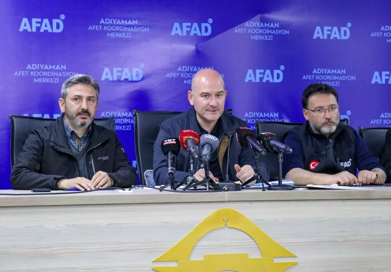 İçişleri Bakanı Soylu, Adıyaman’da Afet Koordinasyon Toplantısı’nın ardından konuştu