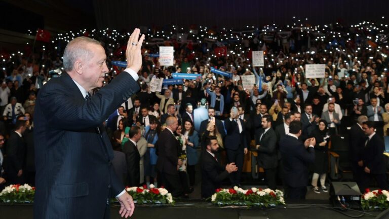 Cumhurbaşkanı Erdoğan: Karadeniz gazından sağlayacağımız kaynakla destekleri artıracağız