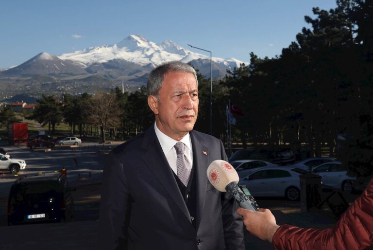 Millî Savunma Bakanı Hulusi Akar’dan “Tahıl Girişimi” Açıklaması