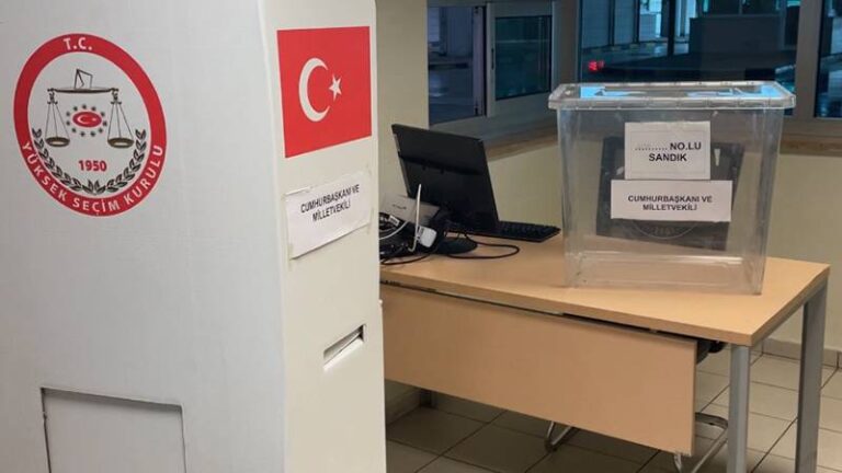 Yurt dışında yüzde 60’lık oy kullanmanın önemi yadsılanmamalı