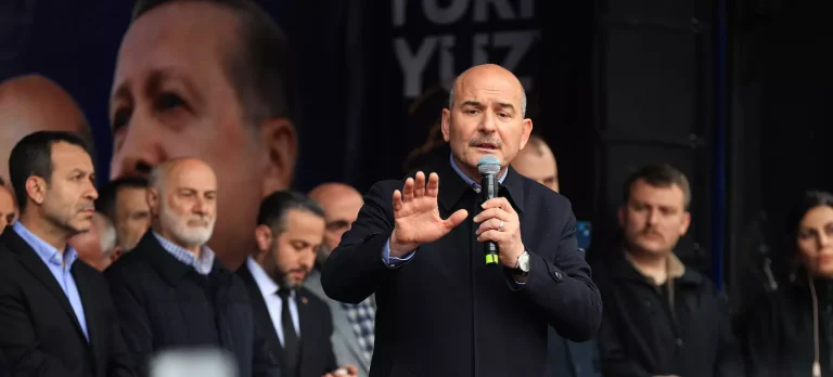 İçişleri Bakanı Soylu, Mega Center Toptancılar Sitesi’nde konuştu