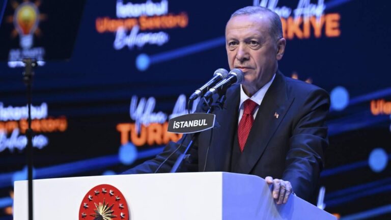 Cumhurbaşkanı Erdoğan: İkinci turdan rekor bir oyla çıkacağız