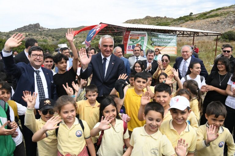 Kültür ve Turizm Bakanı Sayın Ersoy, “Ekosistemin yaşaması ve gelecek nesillere aktarılması çok önemli”