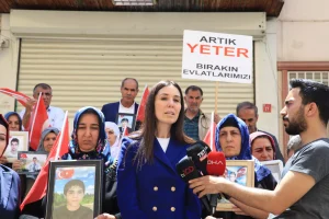 AK Parti Genel Başkan Yardımcısı Karaaslan, Diyarbakır annelerini ziyaret etti