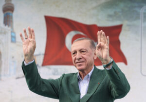Cumhurbaşkanı Erdoğan: “Gelin, Türkiye’nin önünde yeni bir dönemin kapılarını birlikte açalım.”