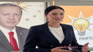 Ünlü Manken milletvekilliği kaydını yaptırdı