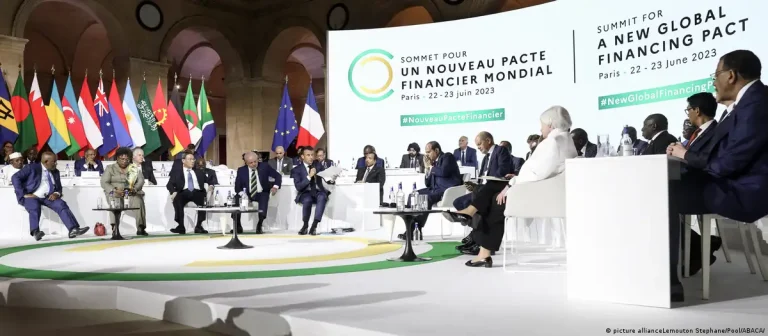 Paris zirvesi: Yeni küresel finans sistemine doğru ilk adım mı?