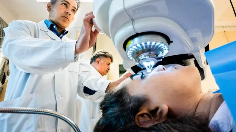 Kornea körlüğü tarih oluyor: Biyomühensiler donör gerektirmeyen kornea üretti