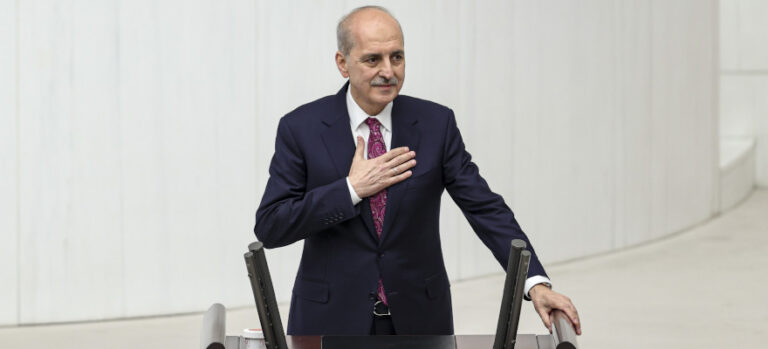 TBMM’nin 30. Başkanı AK Parti İstanbul Milletvekili Numan Kurtulmuş oldu