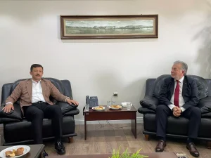AK Parti Genel Başkan Yardımcısı Dağ, İzmir Esnaf ve Sanatkarlar Odaları Birliği Başkanı Yalçın Ata’ya ziyaret