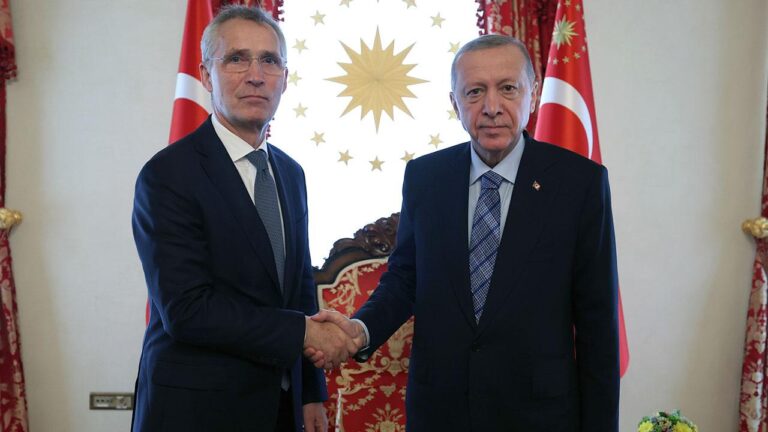 Cumhurbaşkanı Erdoğan, Stoltenberg ile görüştü