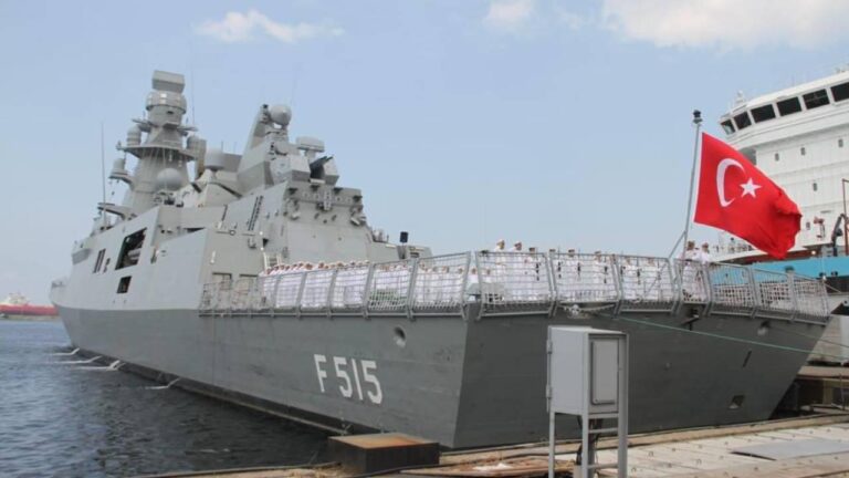 TCG İstanbul ilk seyir testine çıktı