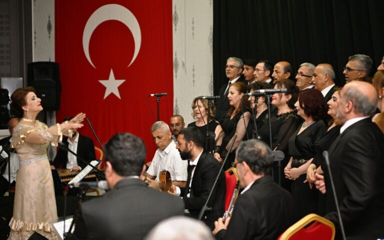 Müzik ve Sanat Kartepe’de!